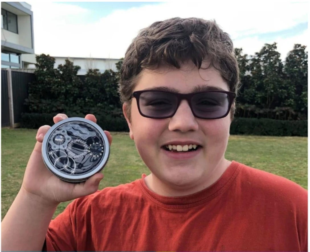 kaiko fidgets