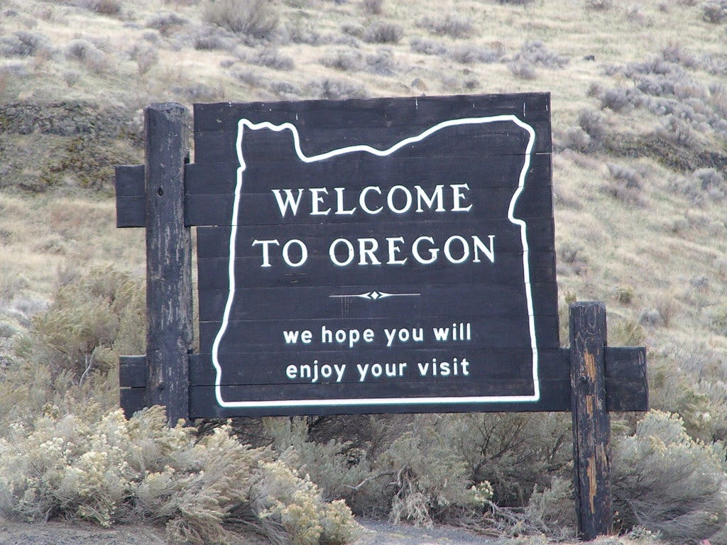 Welcome to Oregon sign - west of Port Kelley , Wa. 11-05