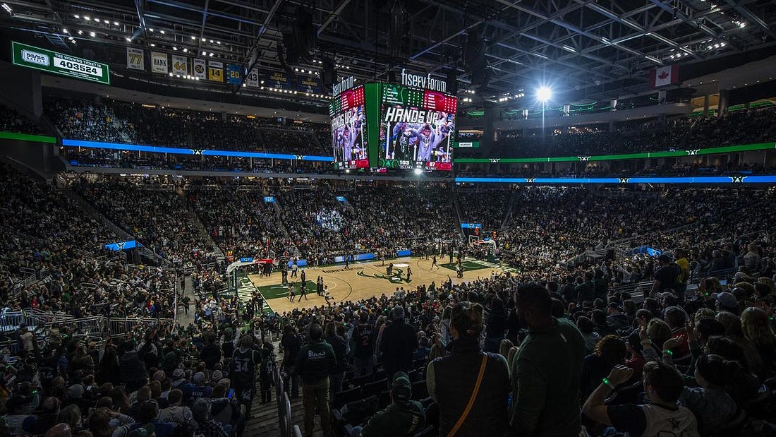 Scenes from Milwaukee Bucks' sold-out home opener: Slideshow - Milwaukee  Business Journal