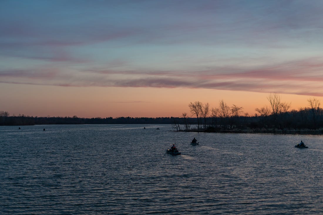  Lake Summit shows off her beauty in spectacular fashion, as 14 of the best kayak anglers in the state take off on day one. 