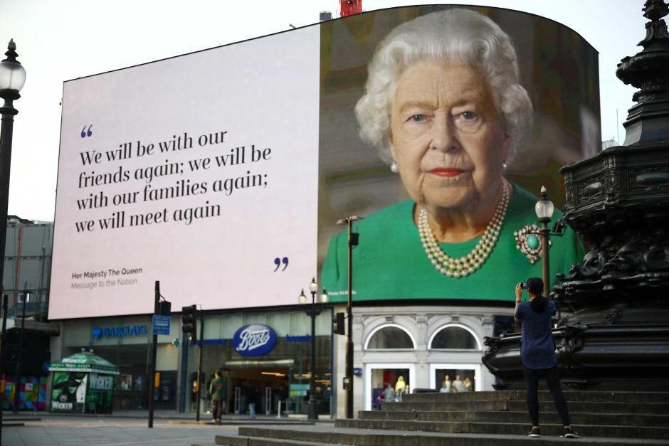 A message from the Queen in Piccadilly Circus - ABC News ...