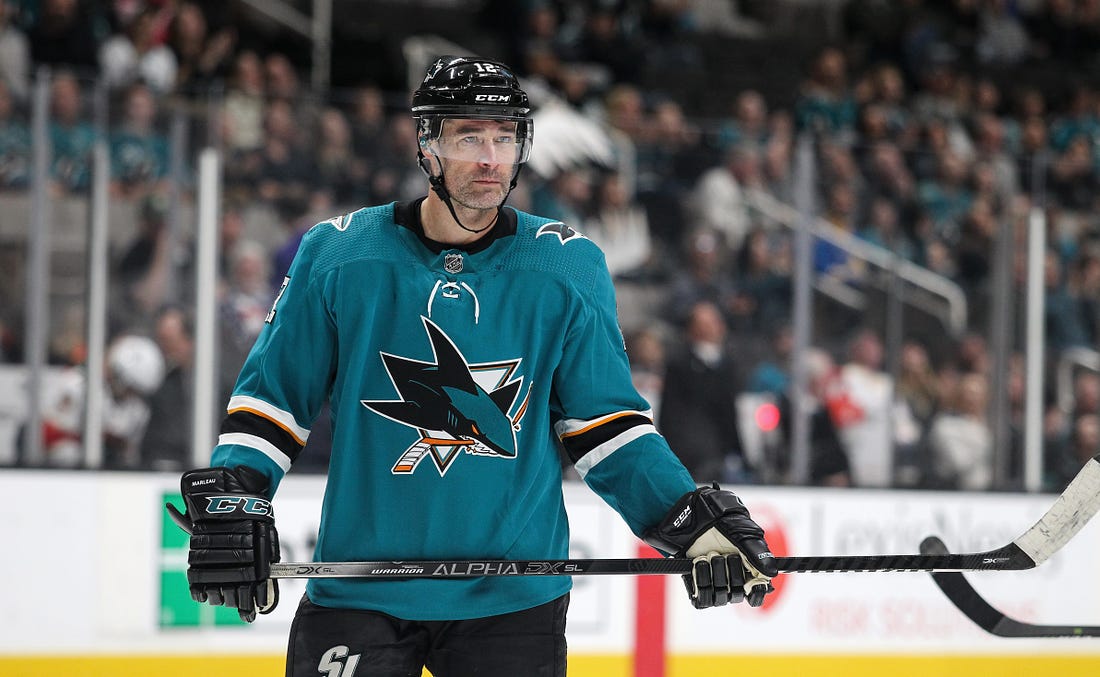 Sharks trade Patrick Marleau to Penguins for draft pick