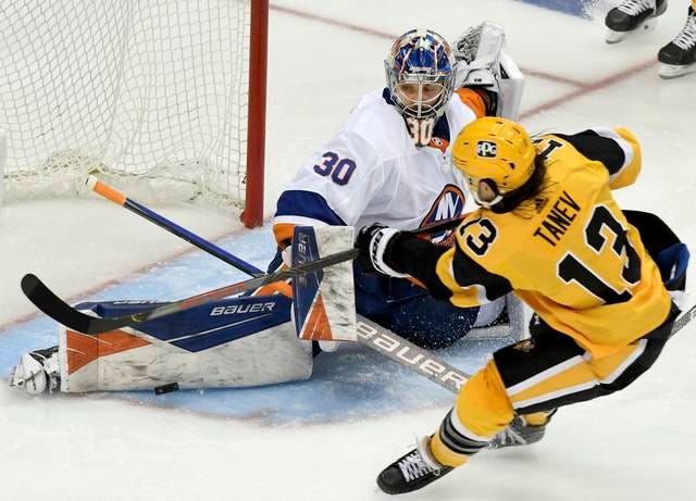 Ilya Sorokin the latest goalie to serve as Penguins' playoff kryptonite |  TribLIVE.com