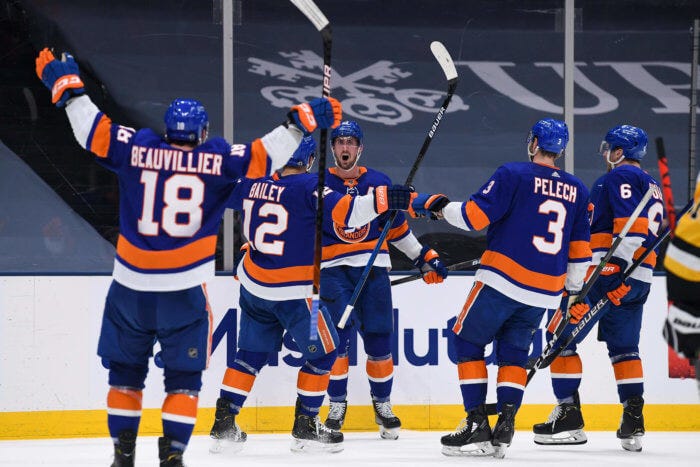 Islanders advance to Eastern Division Finals, take down Penguins in Game 6  behind 2nd period explosion | amNewYork