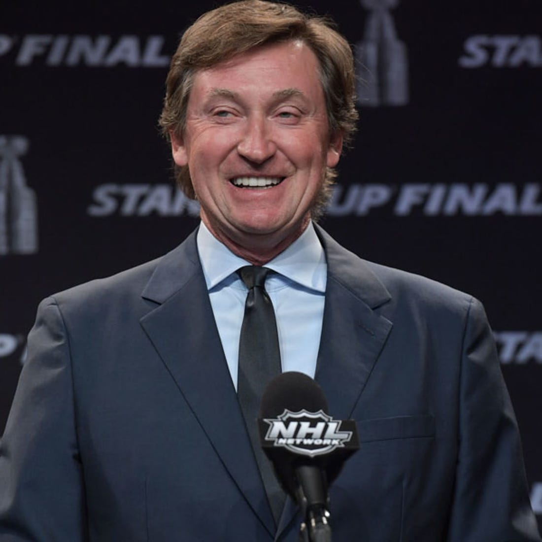 10 Hilariously Ridiculous Stats to Illustrate Wayne Gretzky's Dominance -  The Hockey News on Sports Illustrated