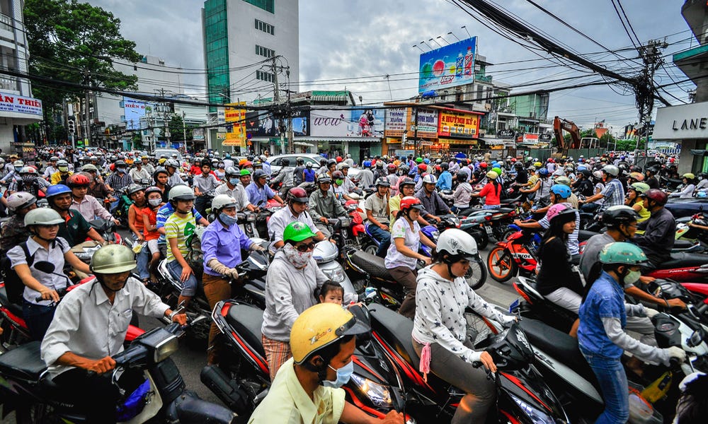 Motorbikes still the vehicle of choice in Vietnam - VnExpress International