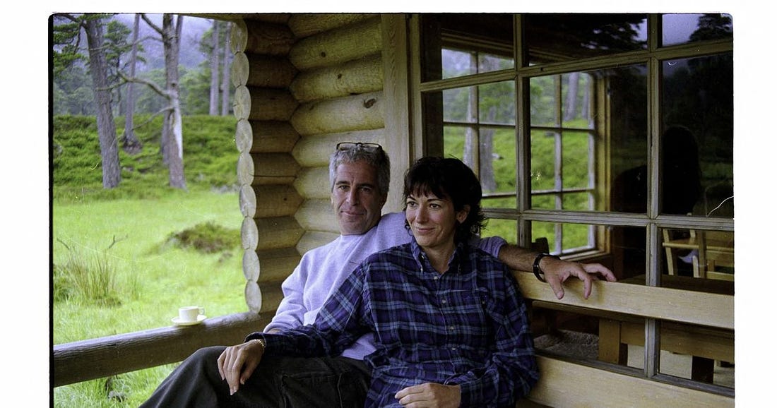 Ghislaine Maxwell and Jeffrey Epstein snap in Balmoral ...