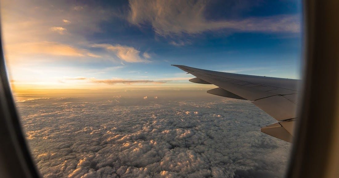 View out the Plane Window #desktop #wallpaper #wallpapers #airplane #clouds #cloudscape #horizon #plane #sky #sunset #sunsetphotogra… | Fear of flying, Trip, Travel