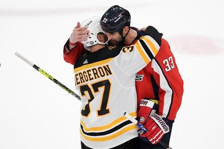 Bruins vs. Zdeno Chara storyline never materializes, Boston moves past  history into second round | Matt Vautour - masslive.com