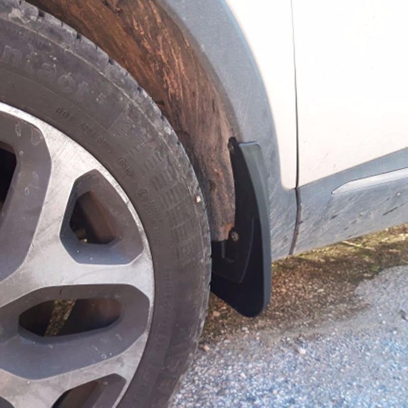 renault captur mud flaps