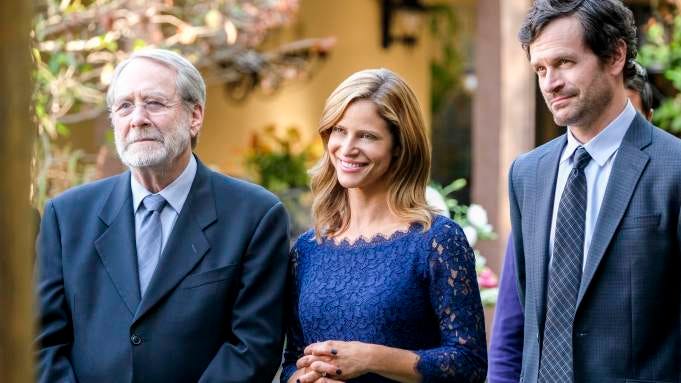 Andrea Savage's 'I'm Sorry' Renewed For Season 3 By TruTV