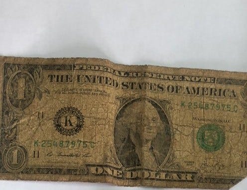 Zimbabwe cash hawkers trading dirty US dollar notes - The Zimbabwe Mail Zimbabwe cash hawkers trading dirty US dollar notes - The Zimbabwe Mail