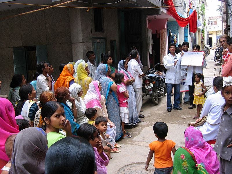 File:AIIMS slum.jpg File:AIIMS slum.jpg