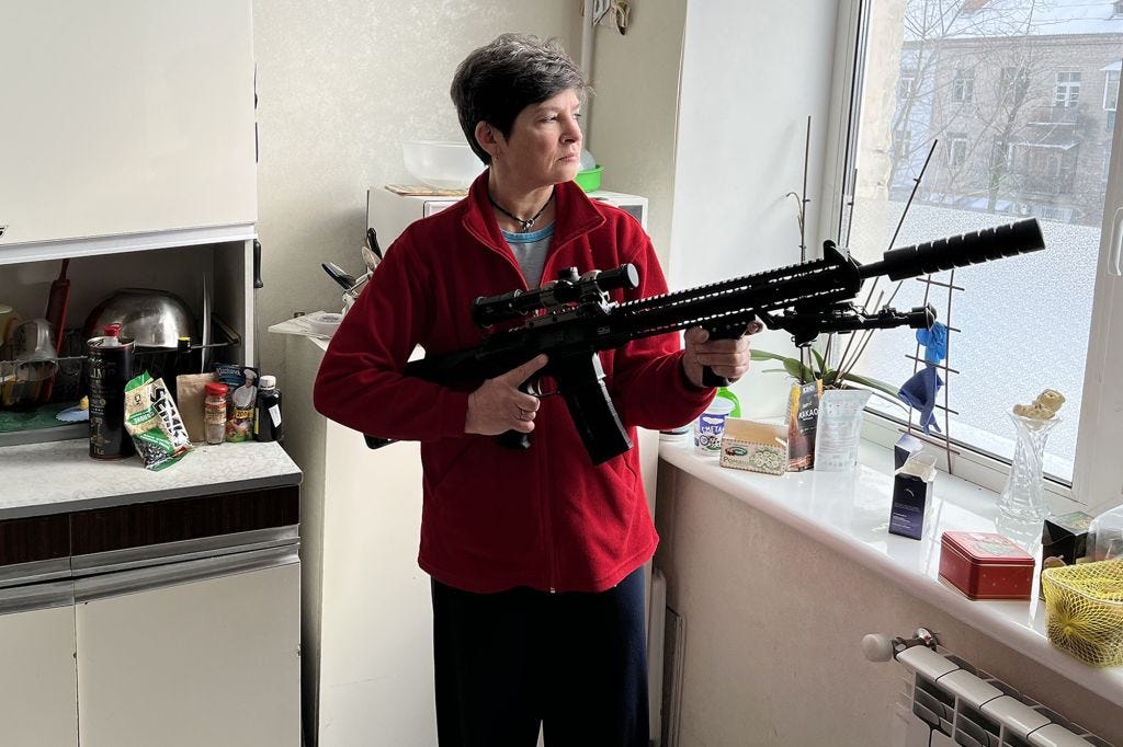 Ukrainian mom Mariana Zhaglo buys rifle, will &amp;#39;fight for Kiev&amp;#39;