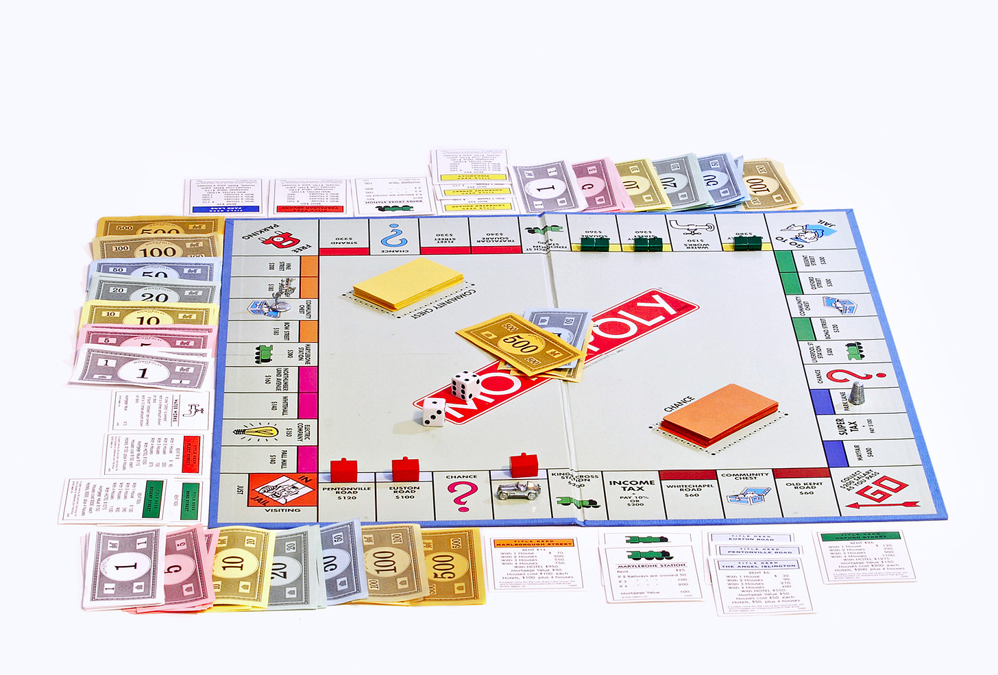 Monopoly - boardgame khiến người chơi gắn bó nhờ sự may rủi ngẫu nhiên