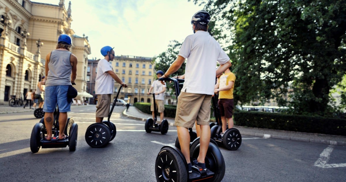 Cracovia: tour in Segway del ghetto ebraico - Cracovia, Polonia ... Cracovia: tour in Segway del ghetto ebraico - Cracovia, Polonia ...