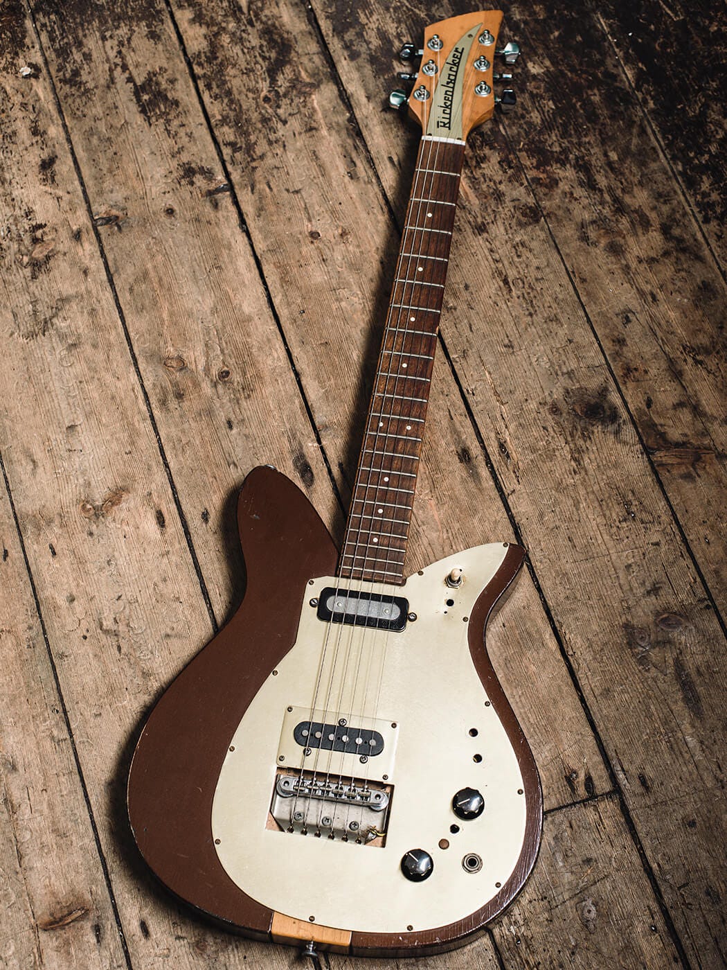 Rare Guitars: Rory Gallagher&#39;s 1957 Rickenbacker Combo 400