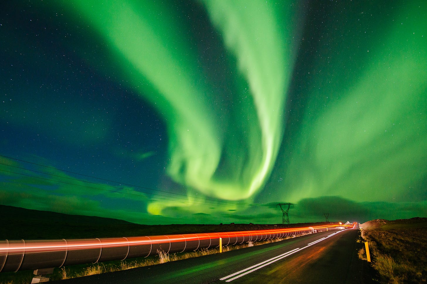 14-iceland-aurora-4375-pete-carr.jpg
