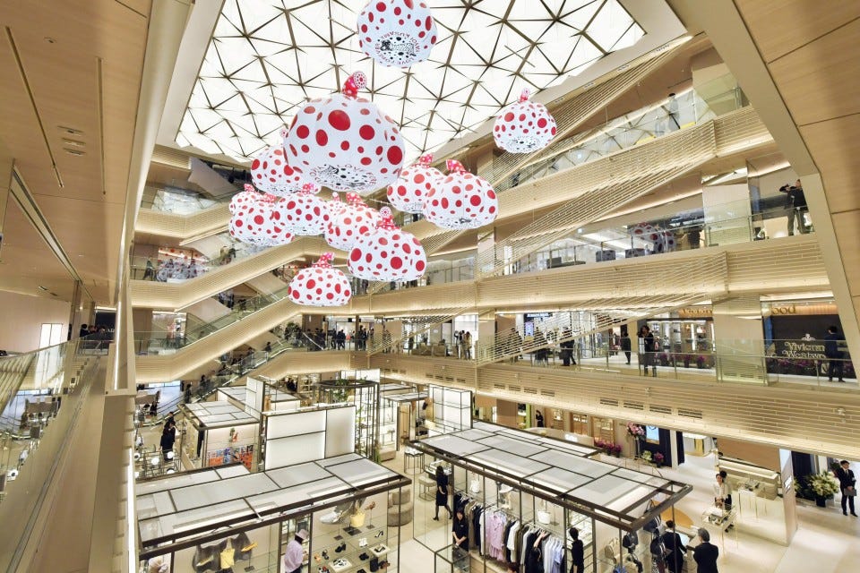 New shopping complex "Ginza Six" opens in Tokyo's fashion hub